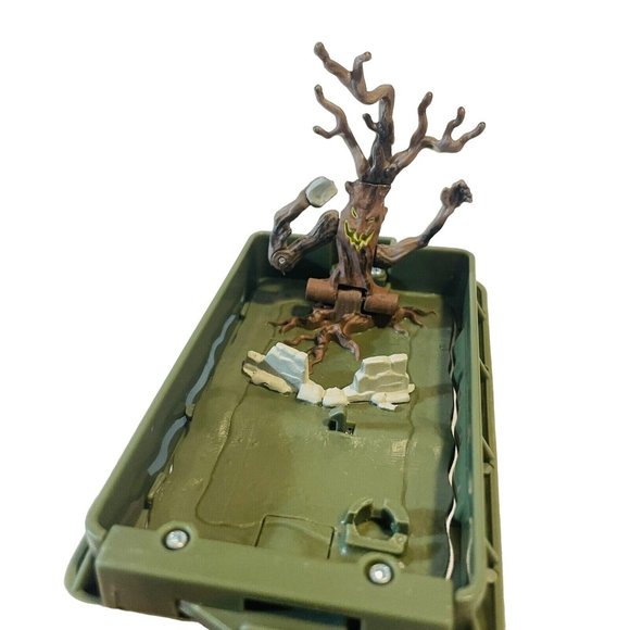 ROG Battle Pit Arena Action Playset Board Game Winner Takes All Battle Warriors - Picture 5 of 6